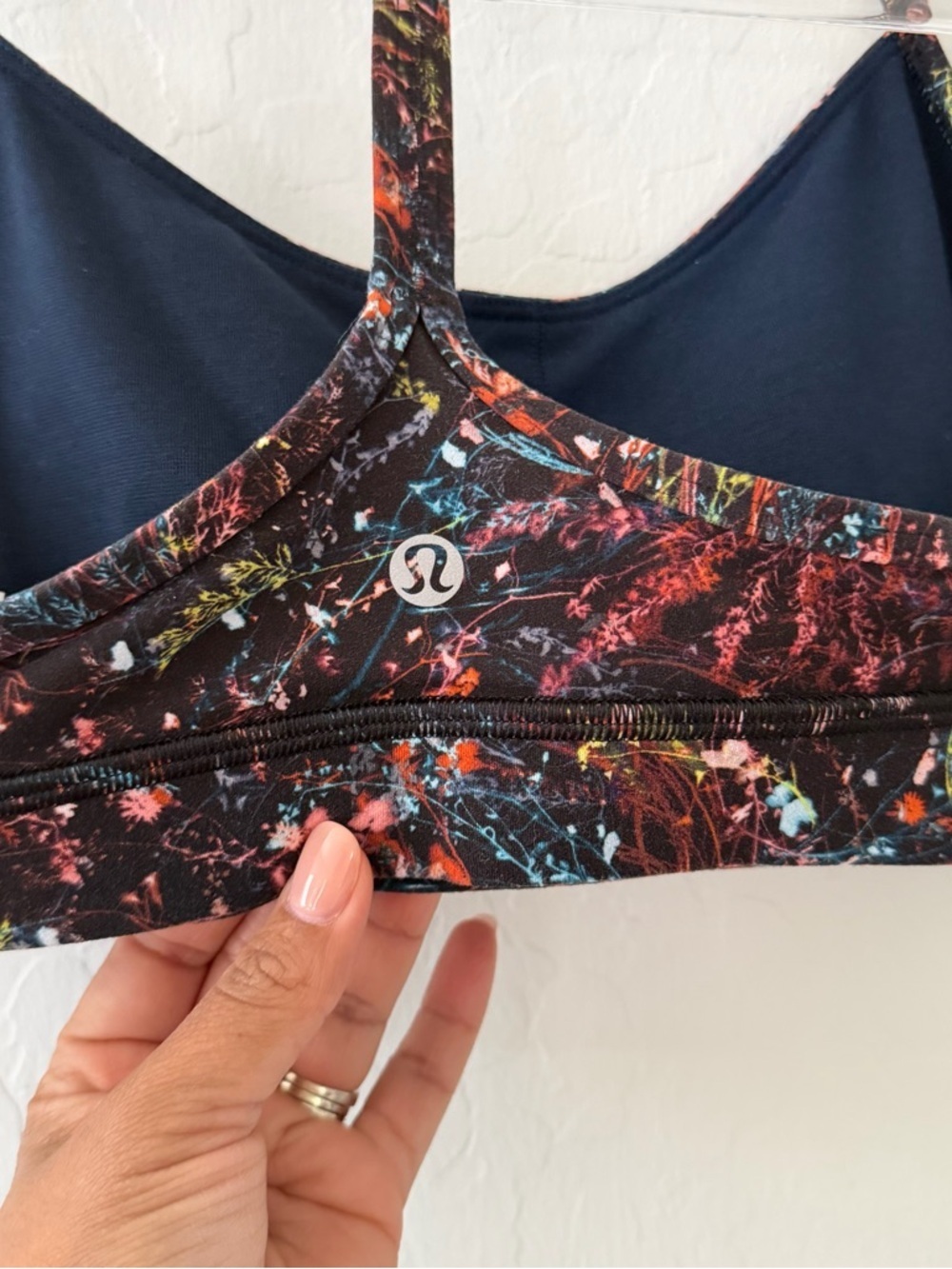 Lululemon Flow Y Bra Nulu - Picture 4 of 6
